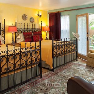Queen Room Two Queen Beds